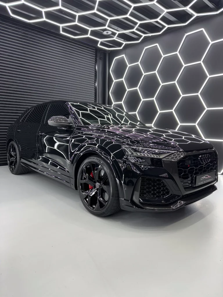 12. Audi RSQ8 4