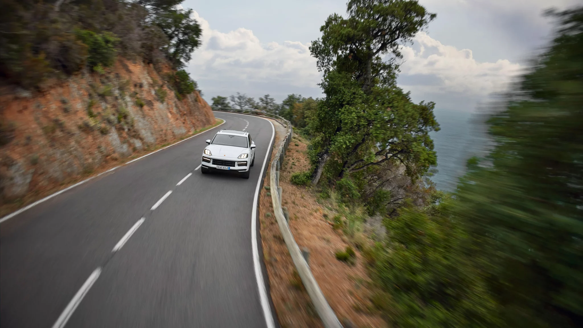 audi-cayenne-luxe-autodrive-sydney-05