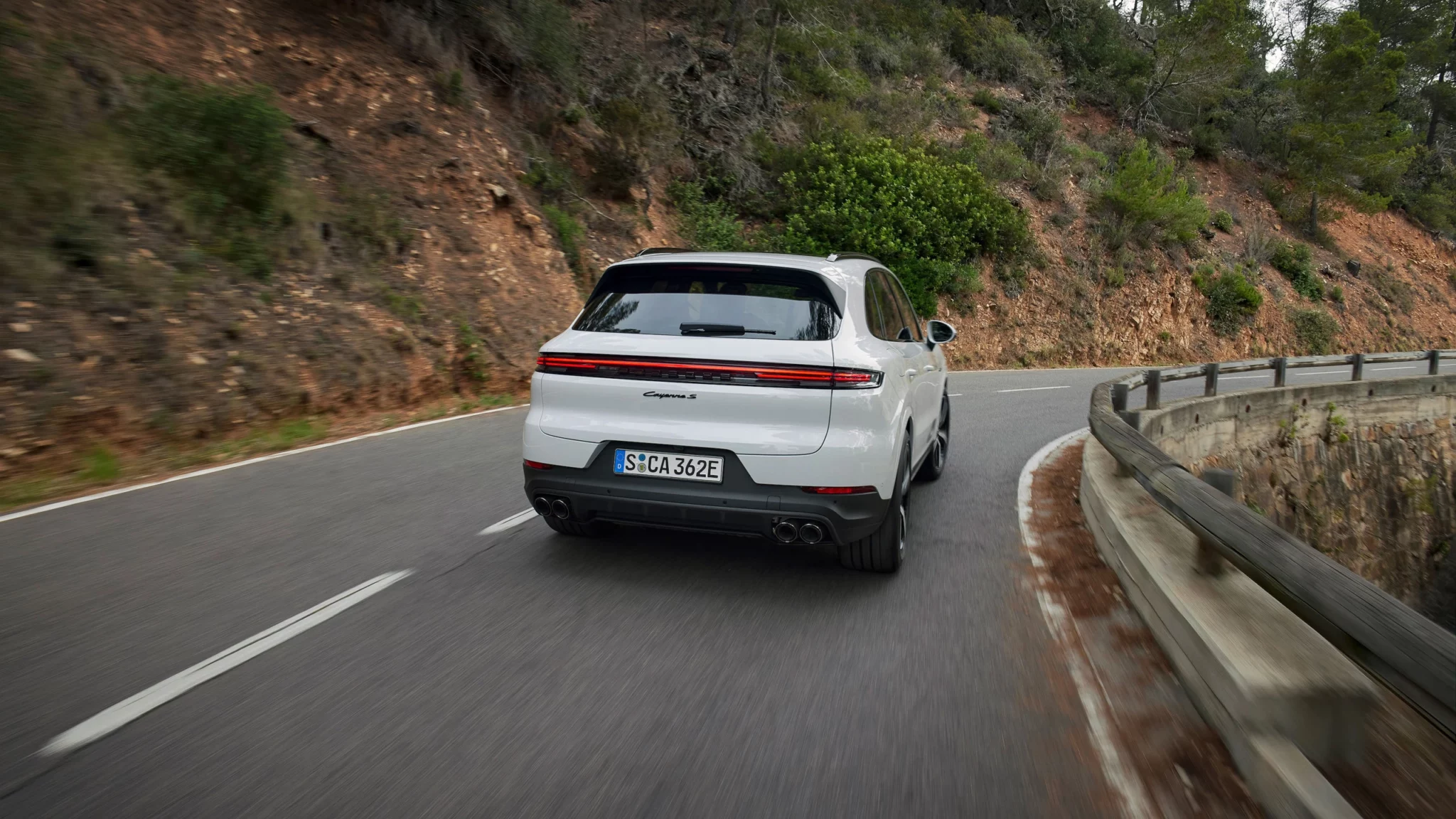 audi-cayenne-luxe-autodrive-sydney-06