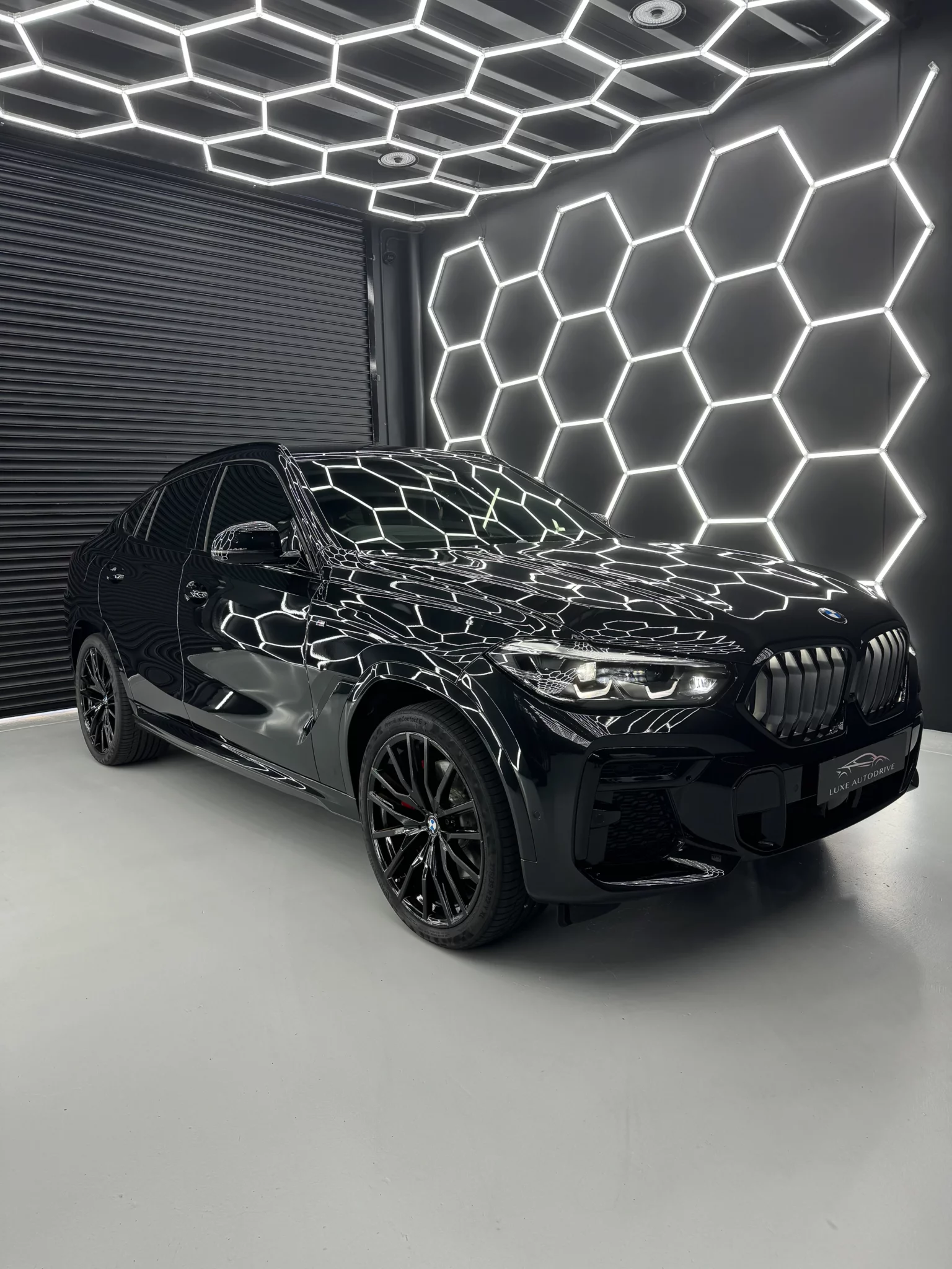 bmw-x6-luxe-autodrive-24