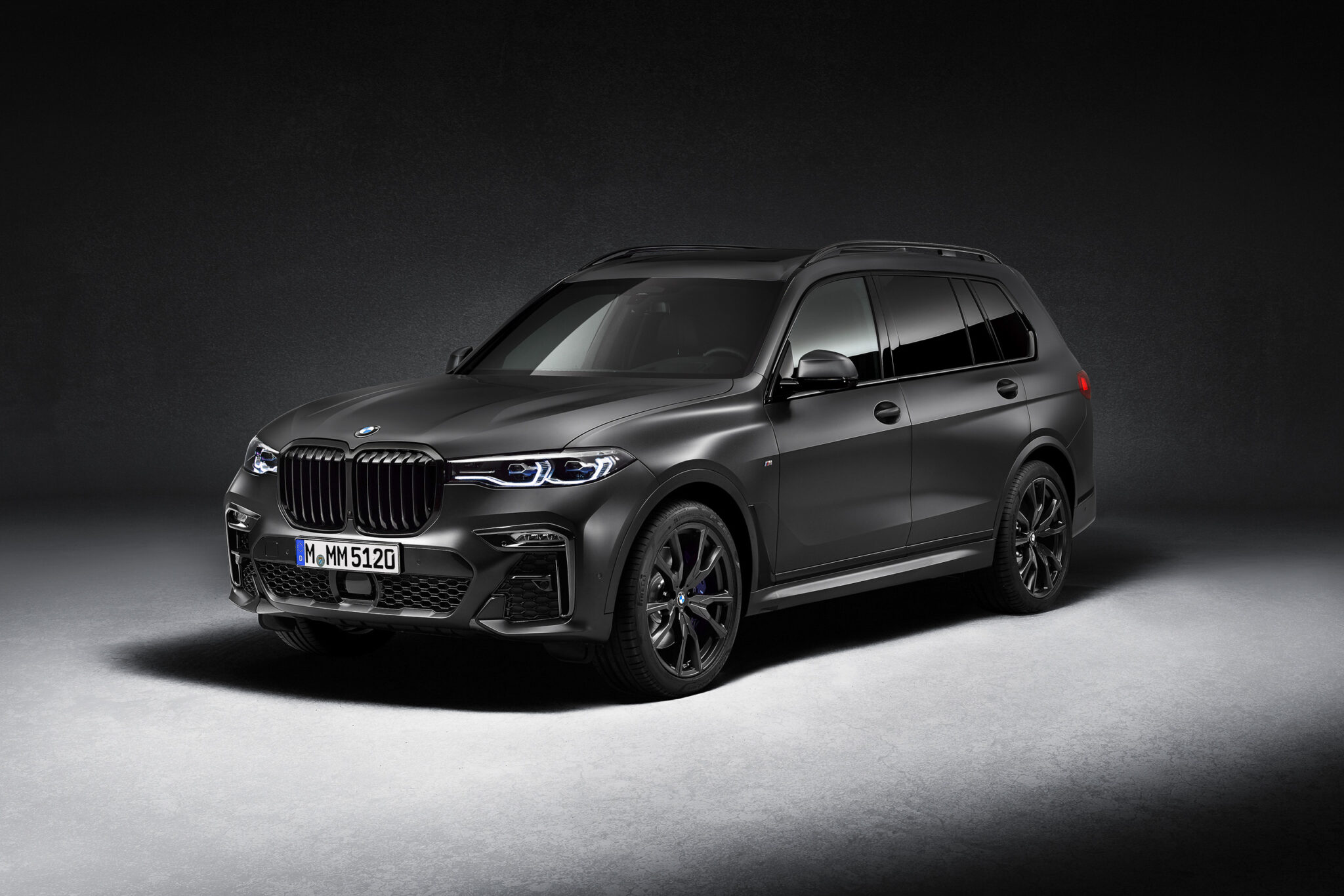 bmw-X7-luxe-autodrive-sydney-01