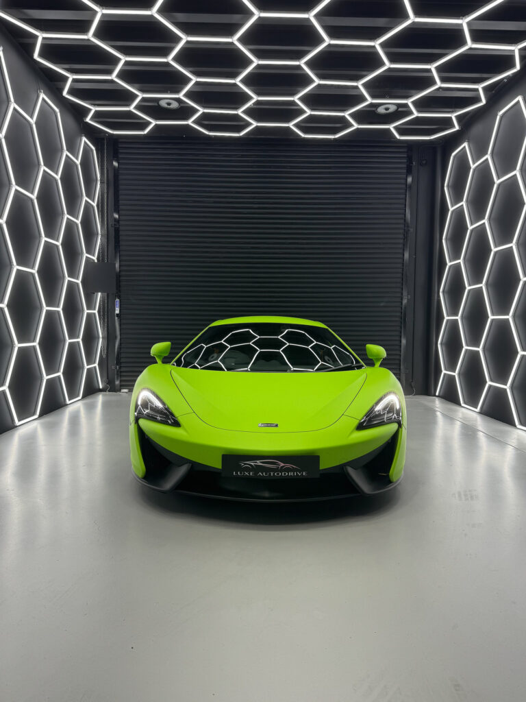 mclaren 540c luxe autodrive 11