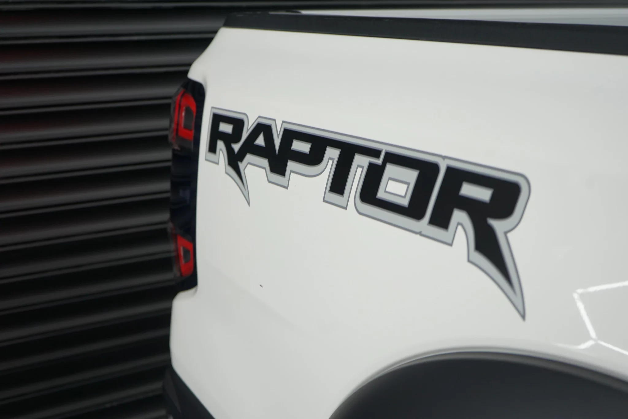 Ford-Raptor-05