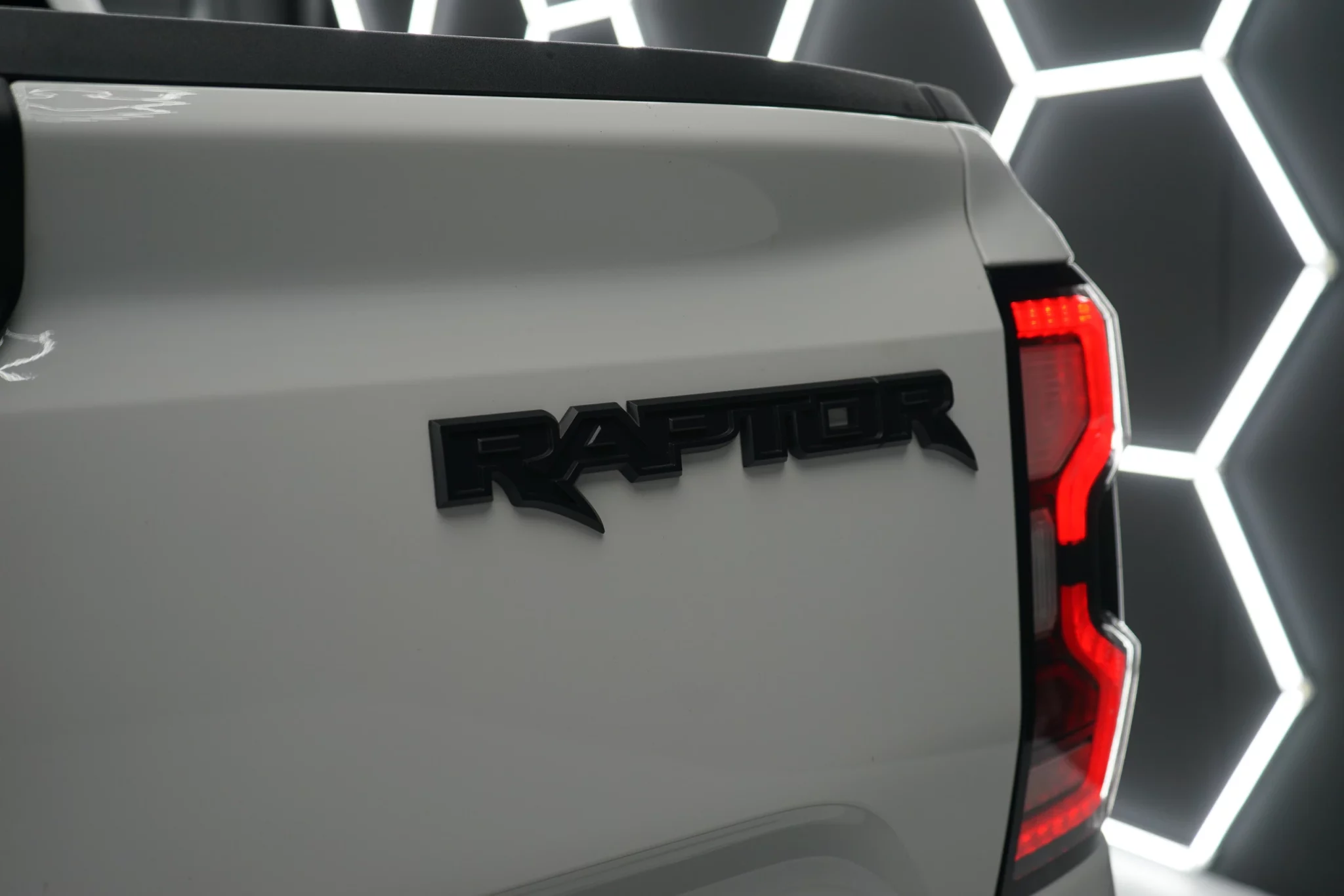 Ford-Raptor-09